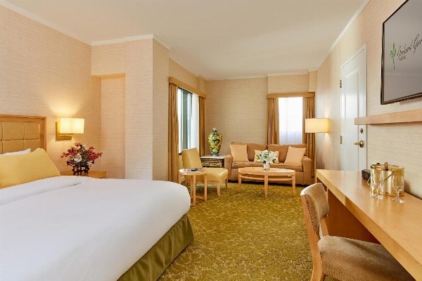 Orchard Garden Hotel Main image